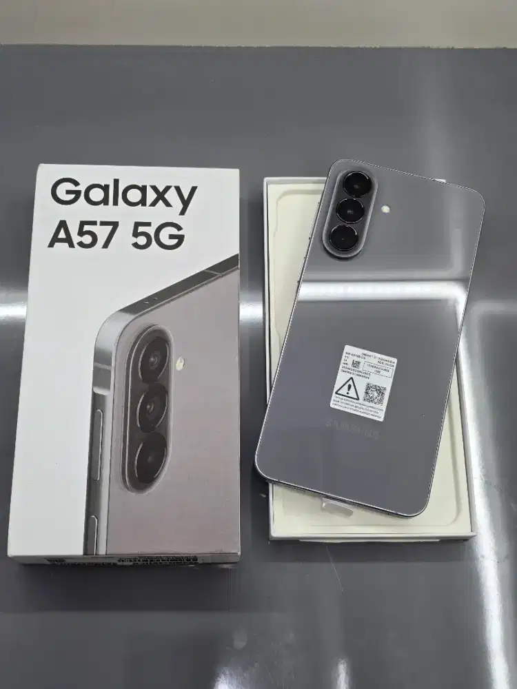 Samsung a57 5g 8/256gb like new