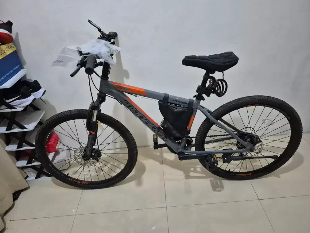 Jual sepeda polygon monarch M3