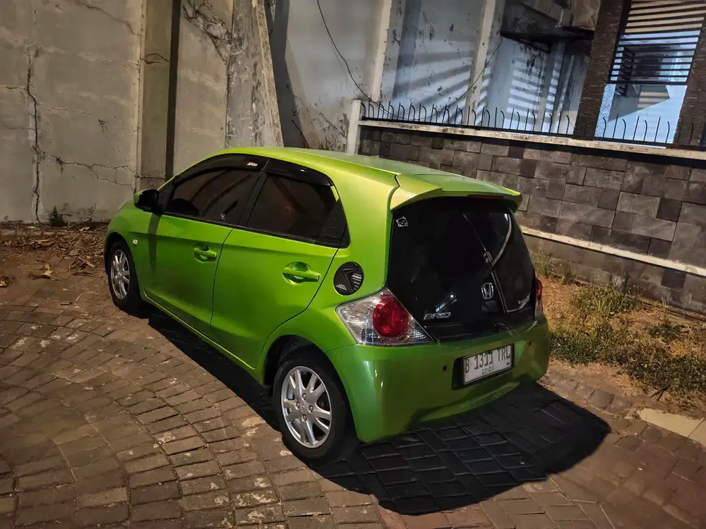 Brio 1.300cc E 2012 Matic L pajak Baru