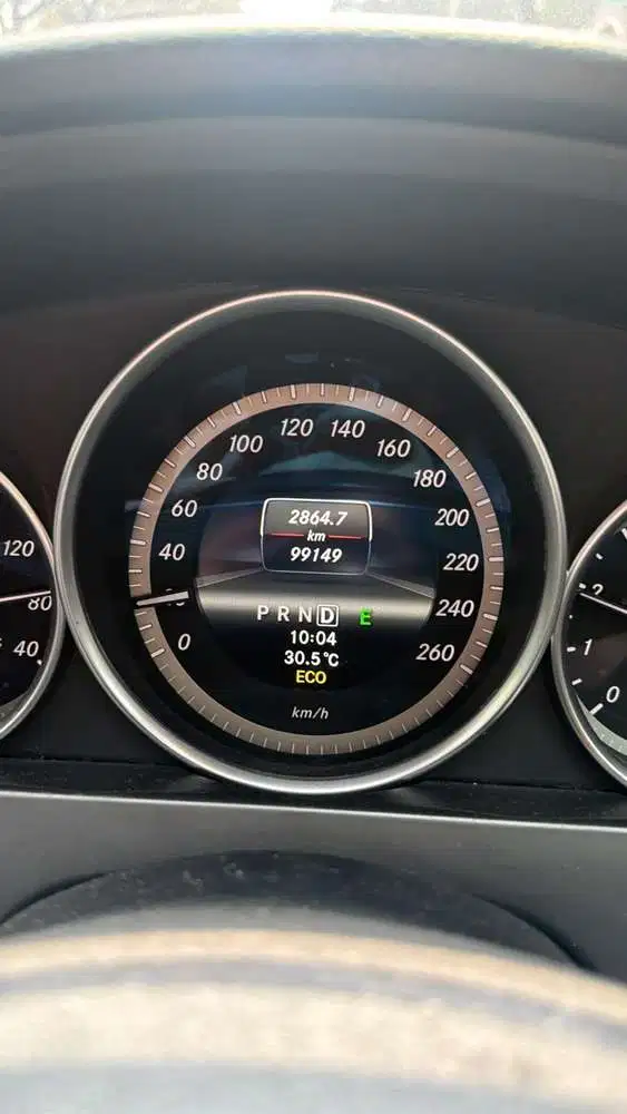 Mercedes-Benz A200 2012 Bensin