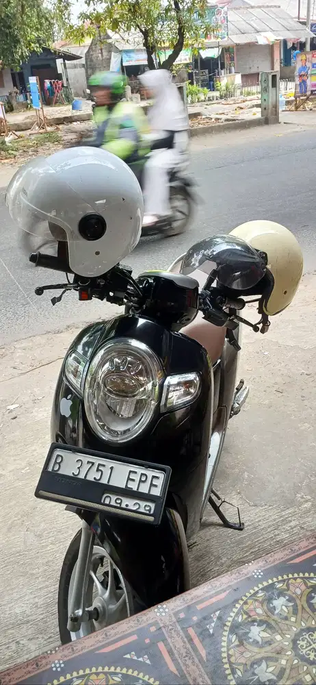 jual motor Honda Scoopy th 2019