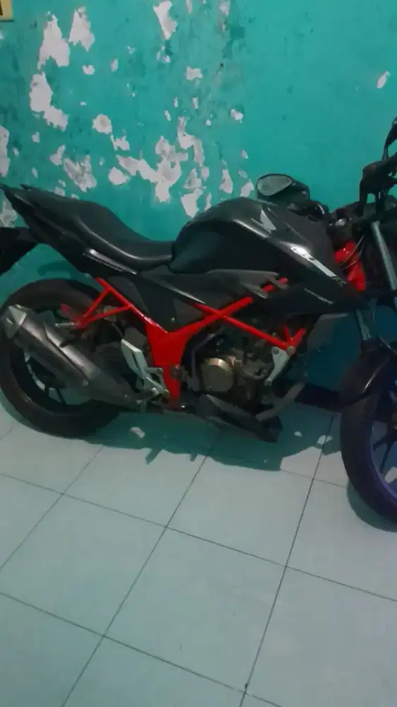 Motor CBR 150R ss lengkap
