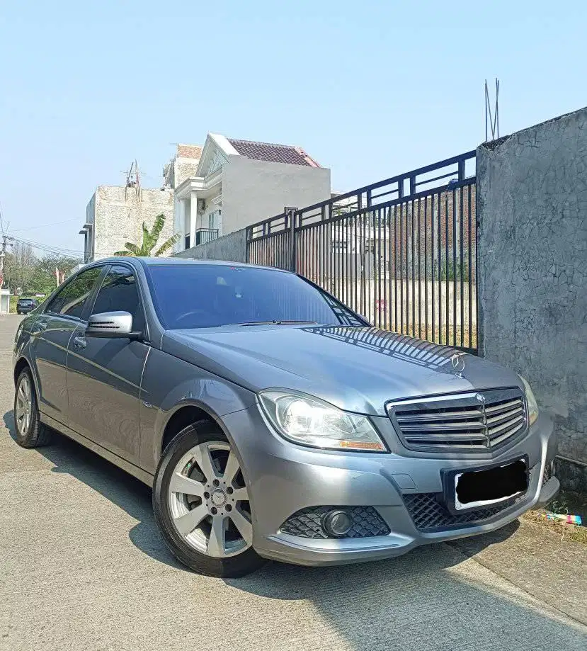 Mercy c200 w204 cgi 2012