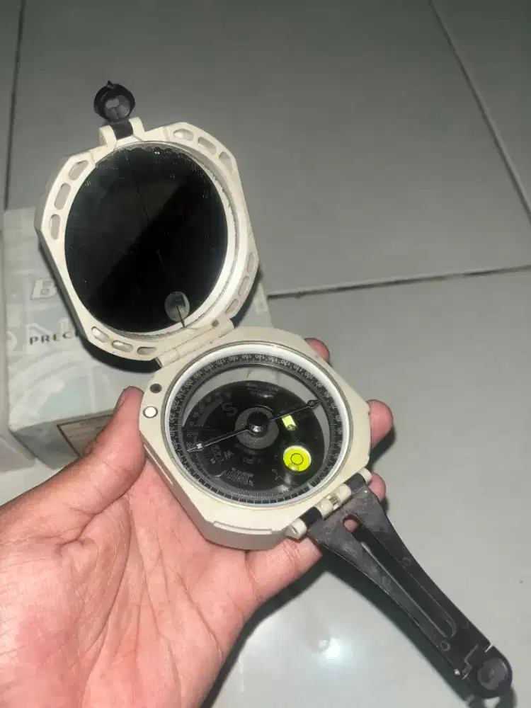 Kompas Brunton Bekas
