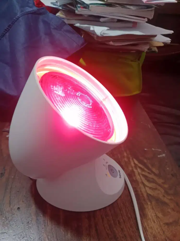 Terapi IR Beurer IL 35 Infrared Lamp 150 WATT with Timer