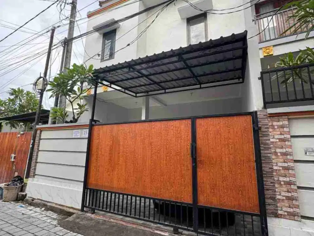 Rumah Baru 2 Lantai 
Kondisi masih grees & siap huni area jalan Pakisaji Hayam Wuruk dekat Renon Denpasar