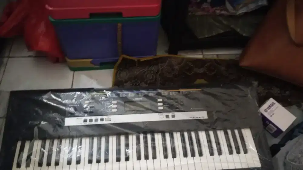 Yamaha psr-243 original
