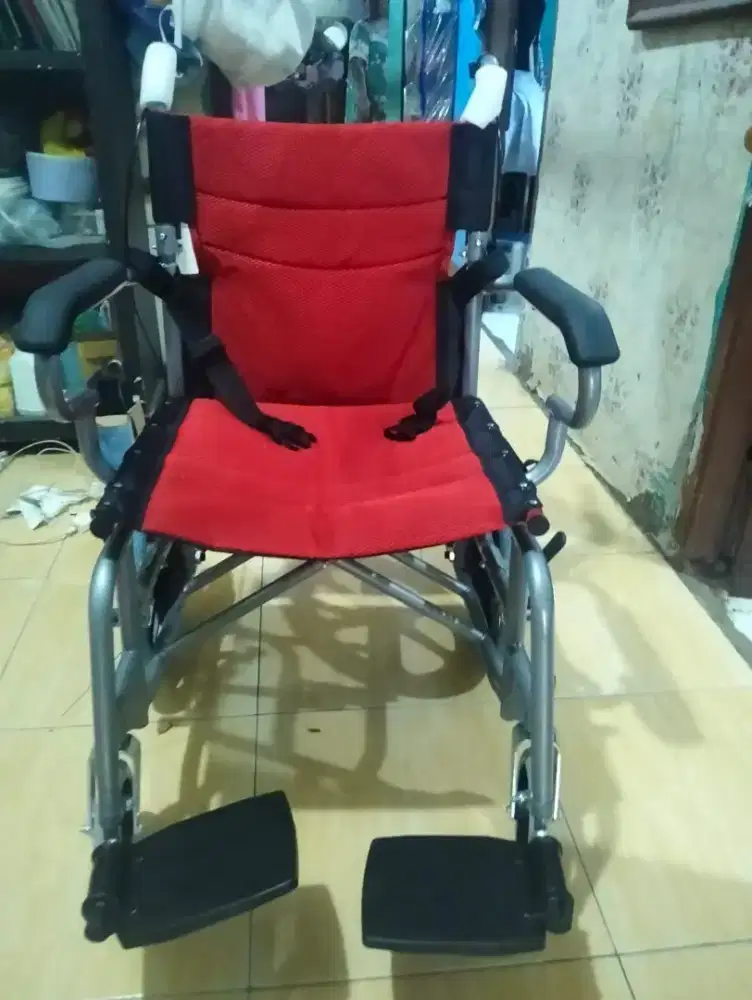 KURSI RODA baru beli