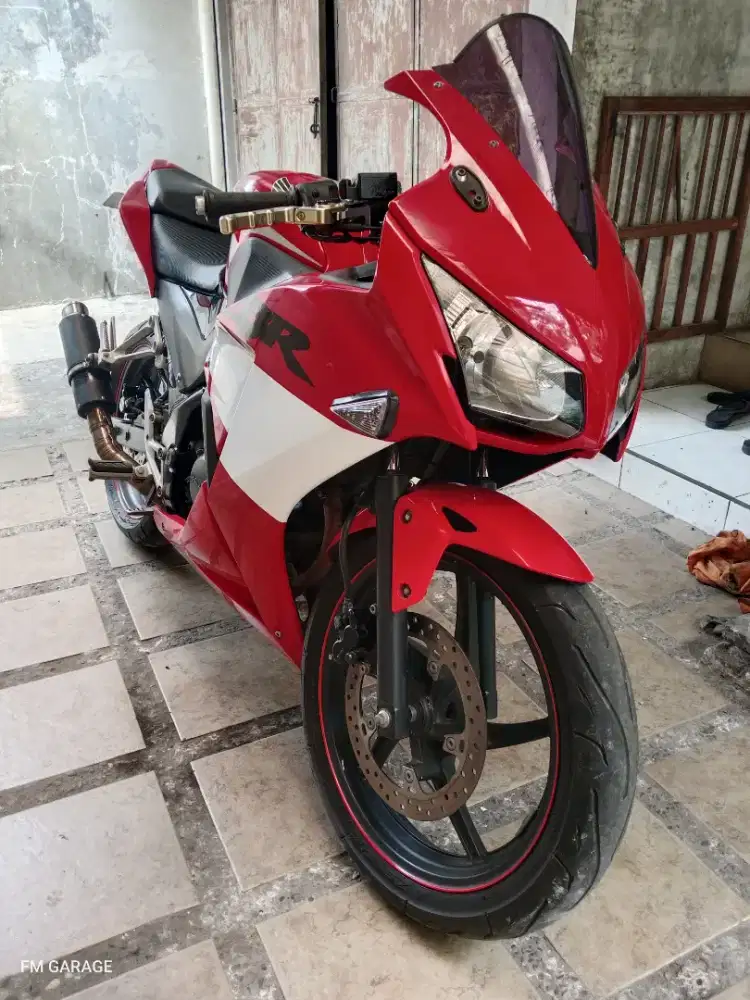 Honda cbr 150 k45 bt tt matic bebek naked