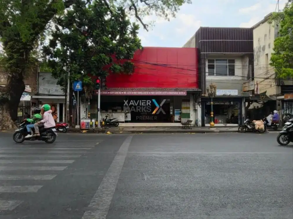 Disewakan Ruang Usaha, Toko, Ruko di Poros Jalan Basuki Rahmat, Kayutangan, Klojen,  Malang