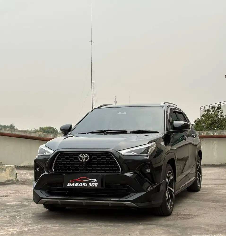 Toyota Yaris Cross 1.5S GR Hybrid TSS CVT 2023 Hitam KM 71rb