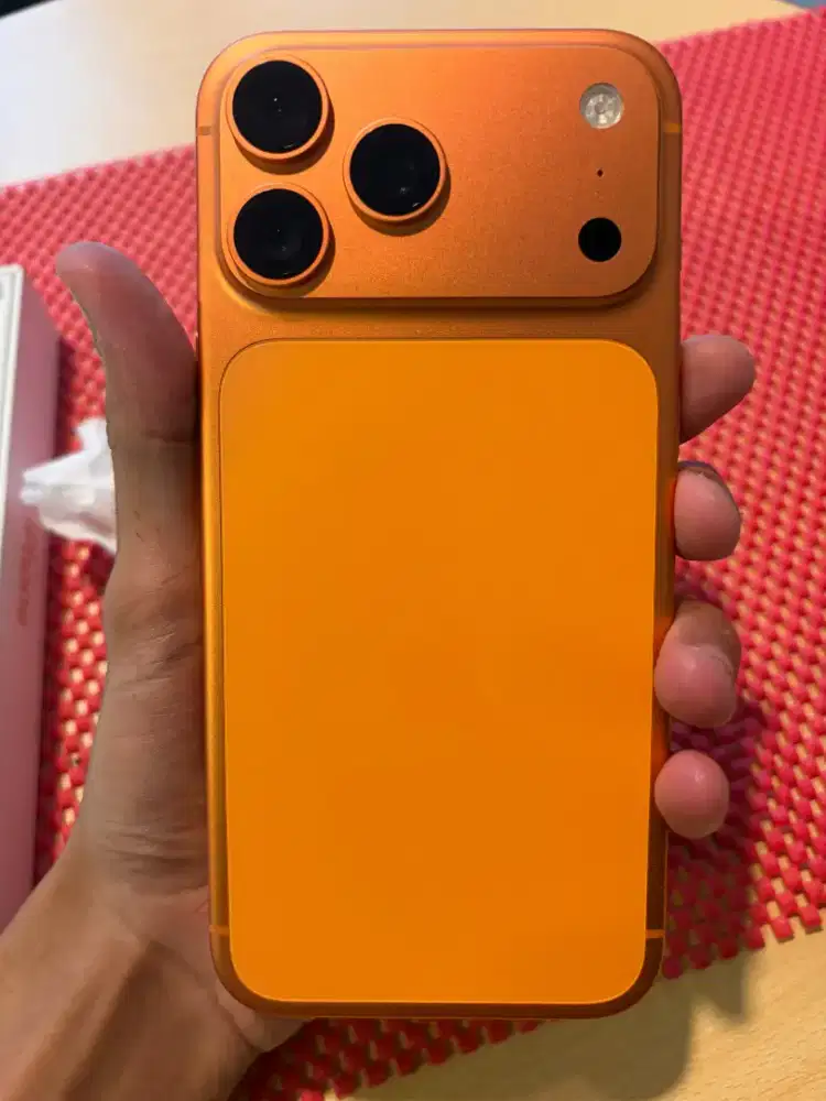 iPhone 17 promax 256gb bh97 warna (orange)