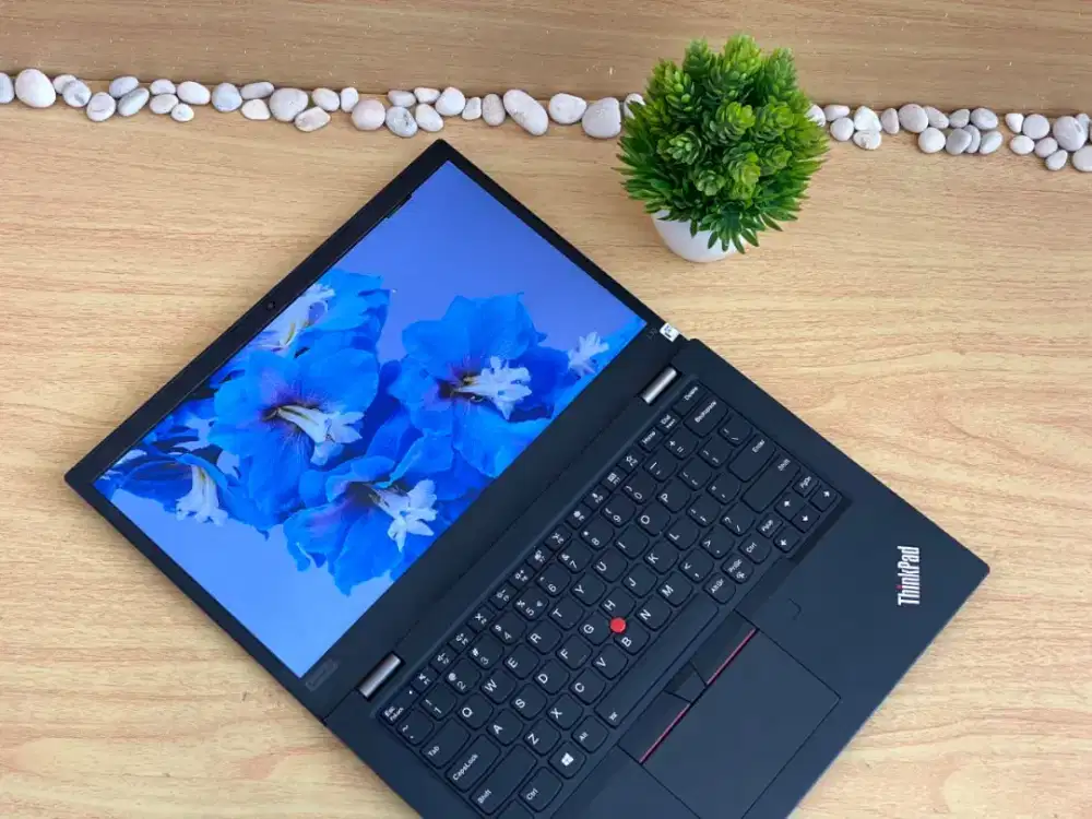 LAPTOP TOUCHSCREEN MURAH