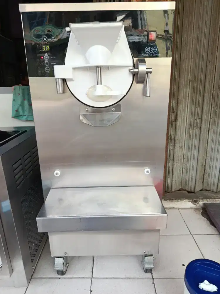 Mesin hard ICE CREAM