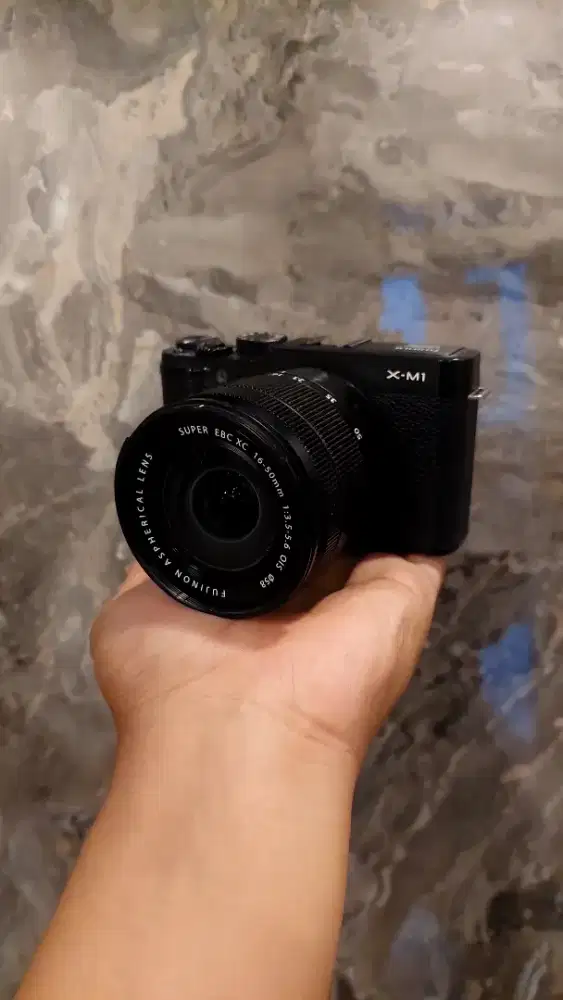 Fujifilm XM-1 like new