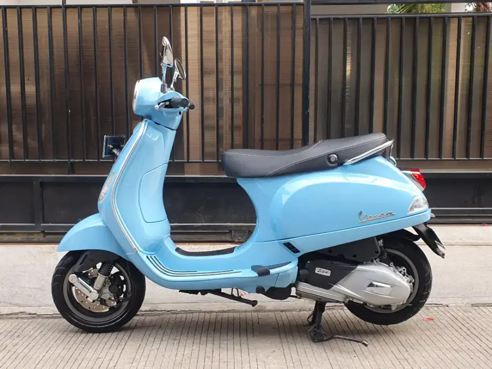 Vespa LX 125 Iget Tahun 2022
