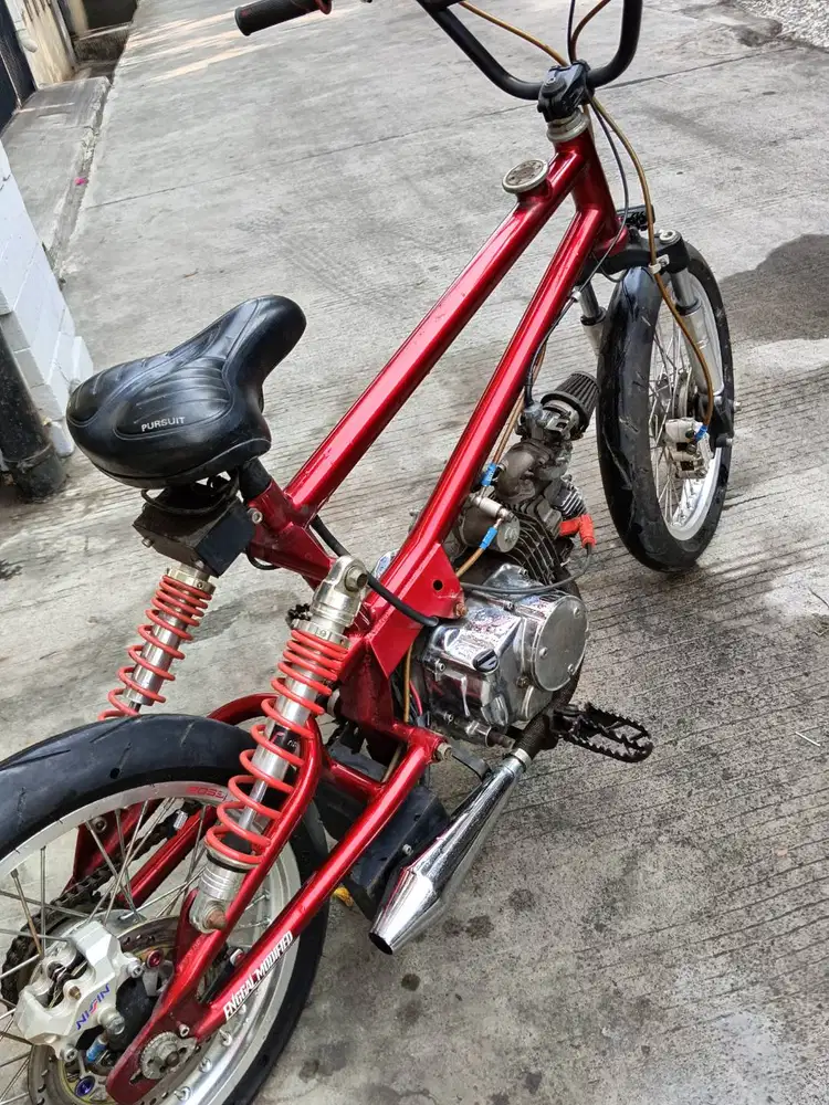 Jual Sepeda Motor body BMX mesin Honda grand custom byEnggal Modified