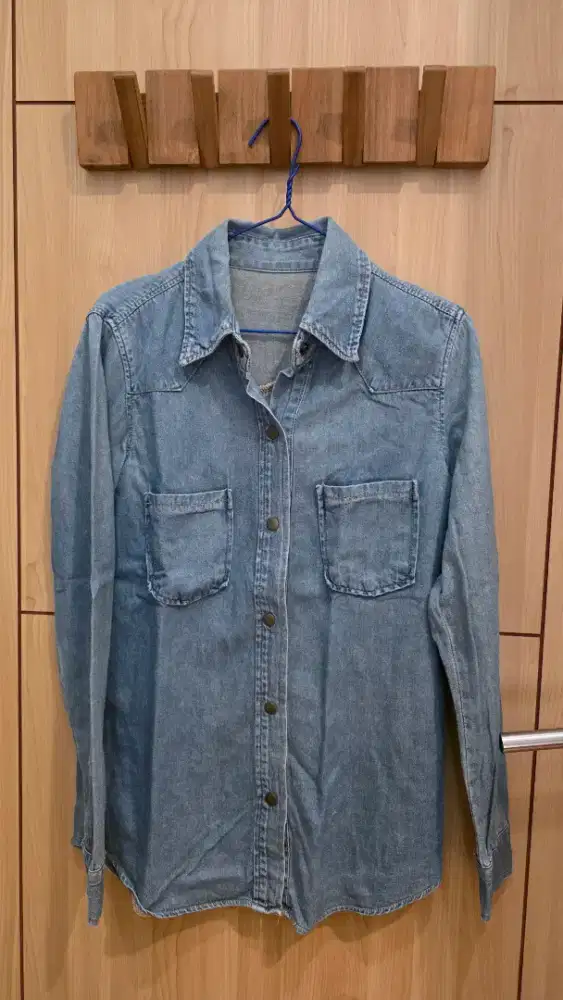 Kemeja jeans 2pocket