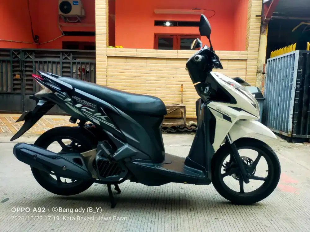 HONDA VARIO 125 KZR