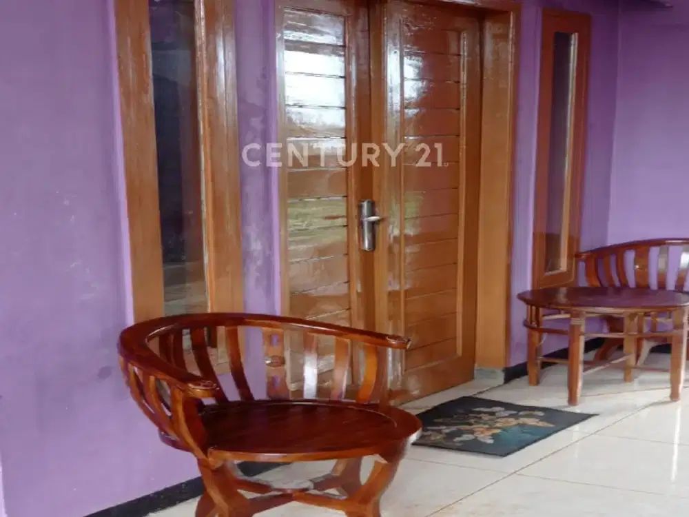 Rumah 2 Kamar Dengan Tanah Luas Di Cibugel, Sumedang