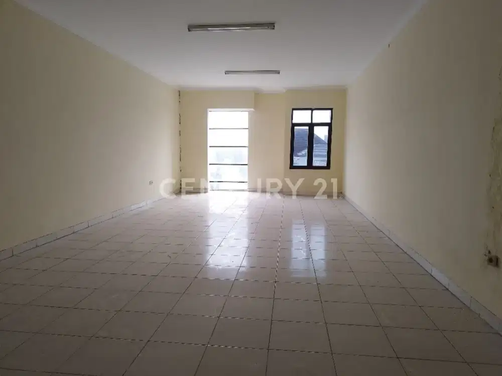 Ruko Strategis Di Kurdi
