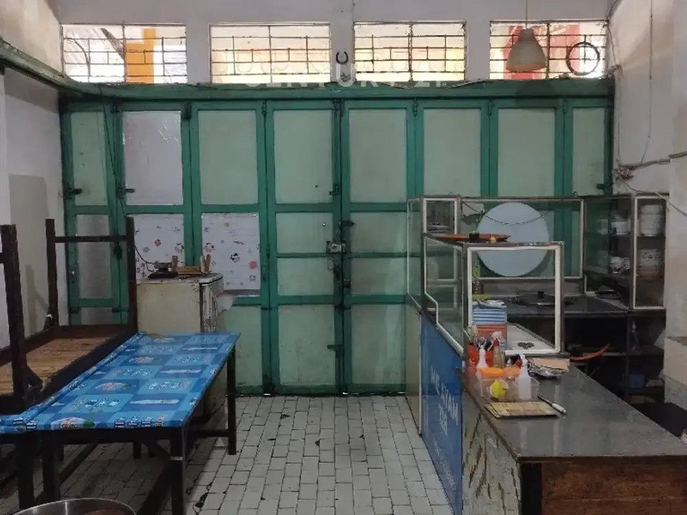 Ruang Usaha Sangat Strategis Di Cibadak 1 Arah, Bandung