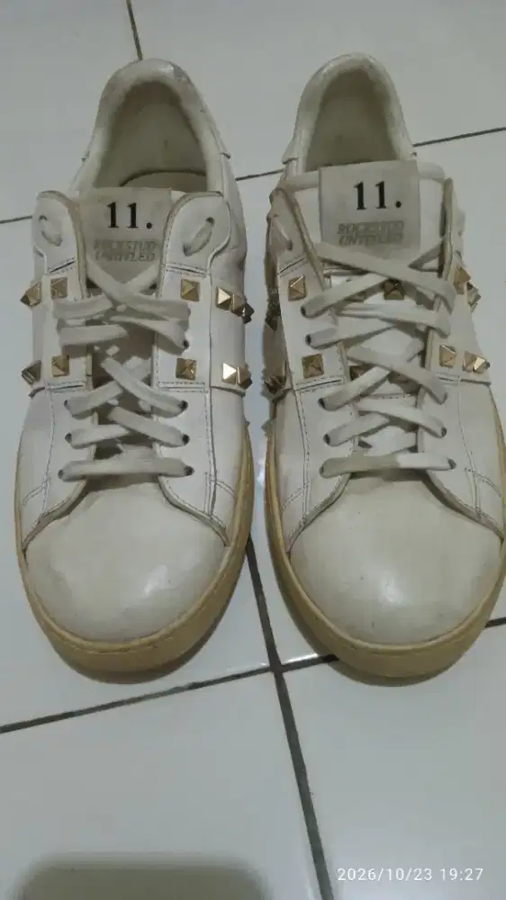 Jual Sepatu Valentino Garavani Size 41