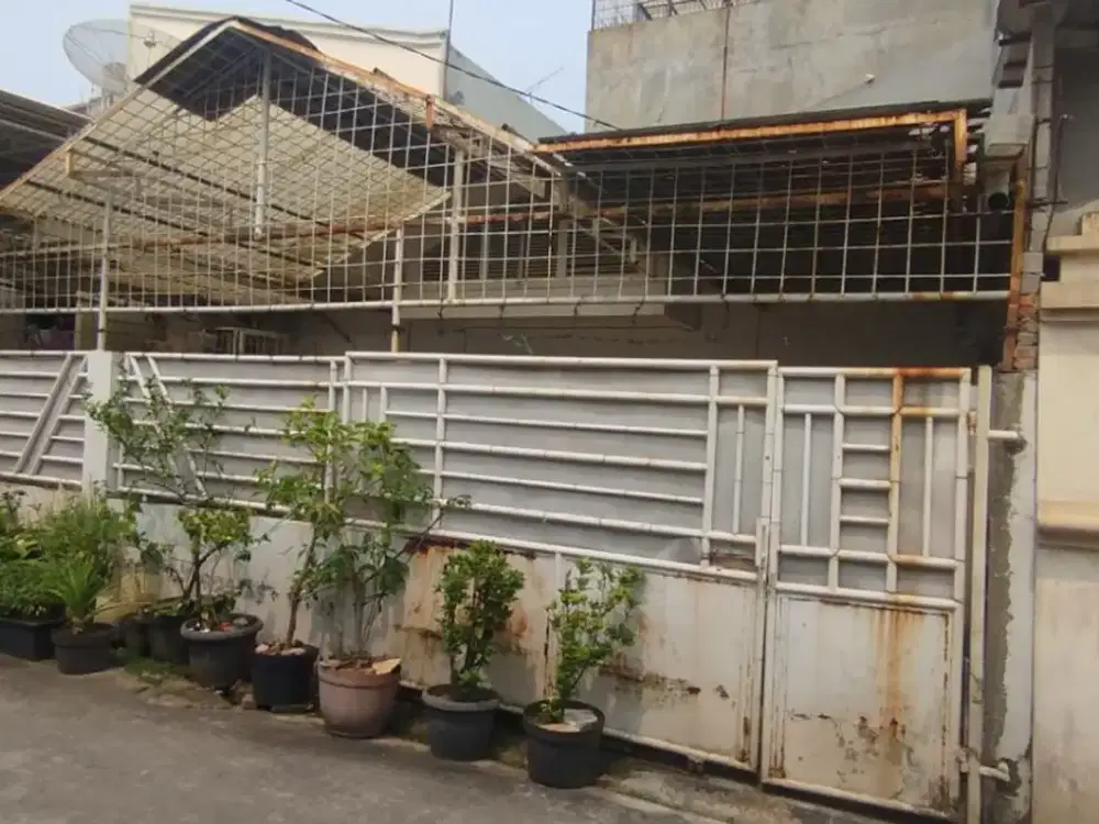 Jual Rumah Lebar 9 di Dalam Komplek Sunter Karya, Sunter Agung