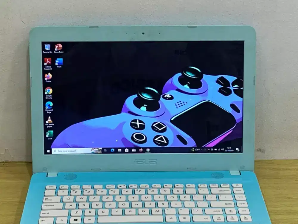 Laptop Asus VivoBook X441U Prosesor Intel Core i3-6006U/Ram 4GB/HDD