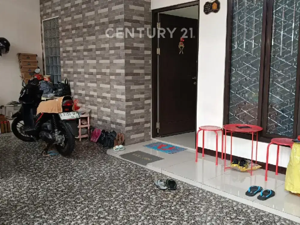 Rumah Baru 4 Kamar Di Taman Kopo Indah 1, Bandung