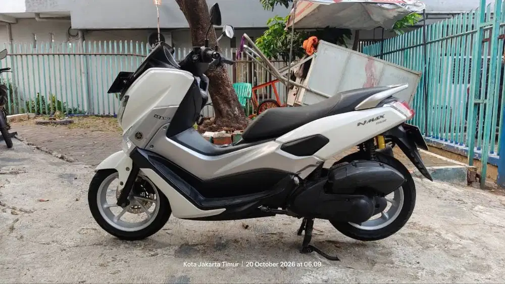 Yamaha NMAX Tahun 2018 Putih