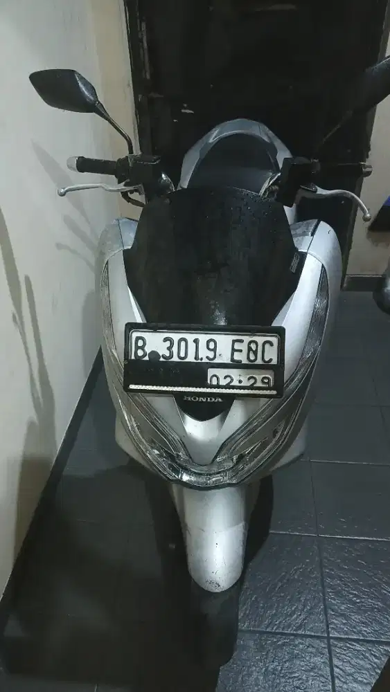 Honda PCX 150 CC 2019 CBS Silver