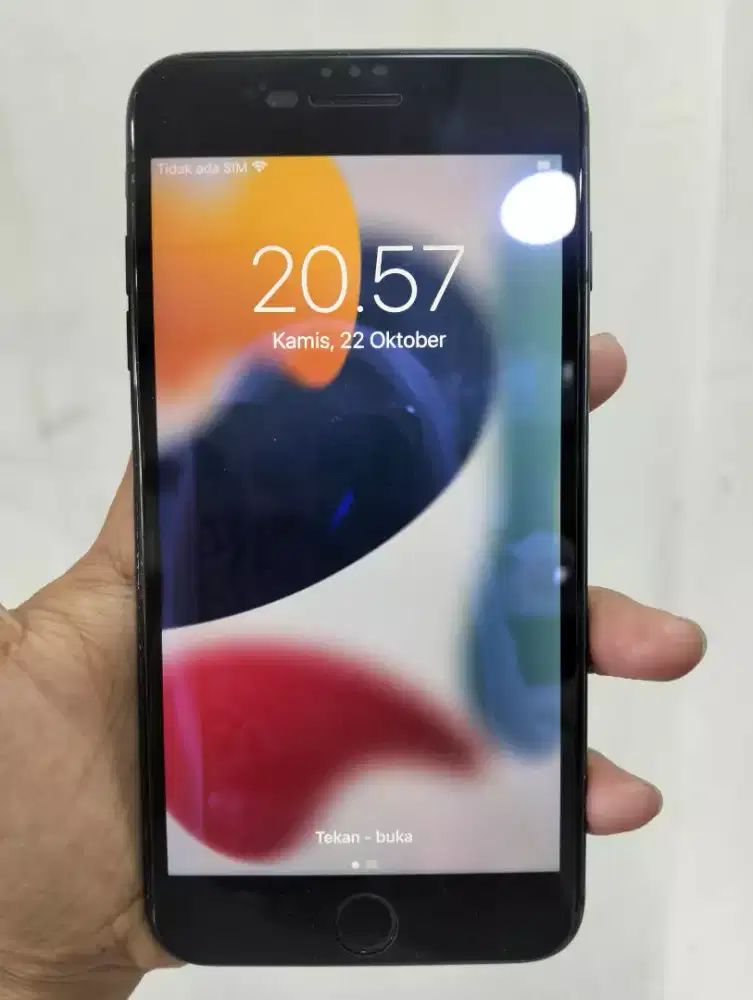 iPhone 7 plus kondisi ok iCloud aman