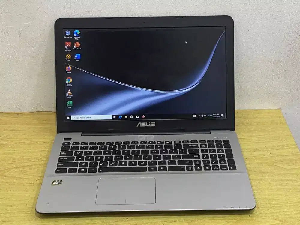 Asus x555DG/ AMD A10-8700P Radeon R6 RAM 12GB HDD 500GB
