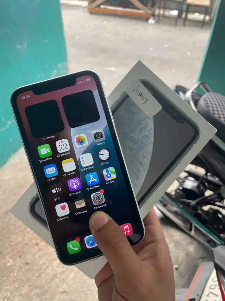 IPHONE XR 64GB ALL OPERATOR