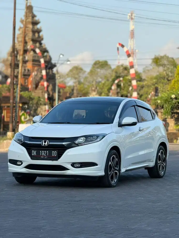 HONDA HR-V PRESTIGE 1.8 MATIC ASLI BALI