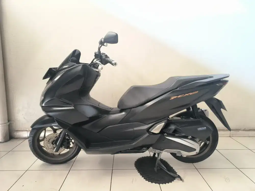 Honda PCX  ABS  km low