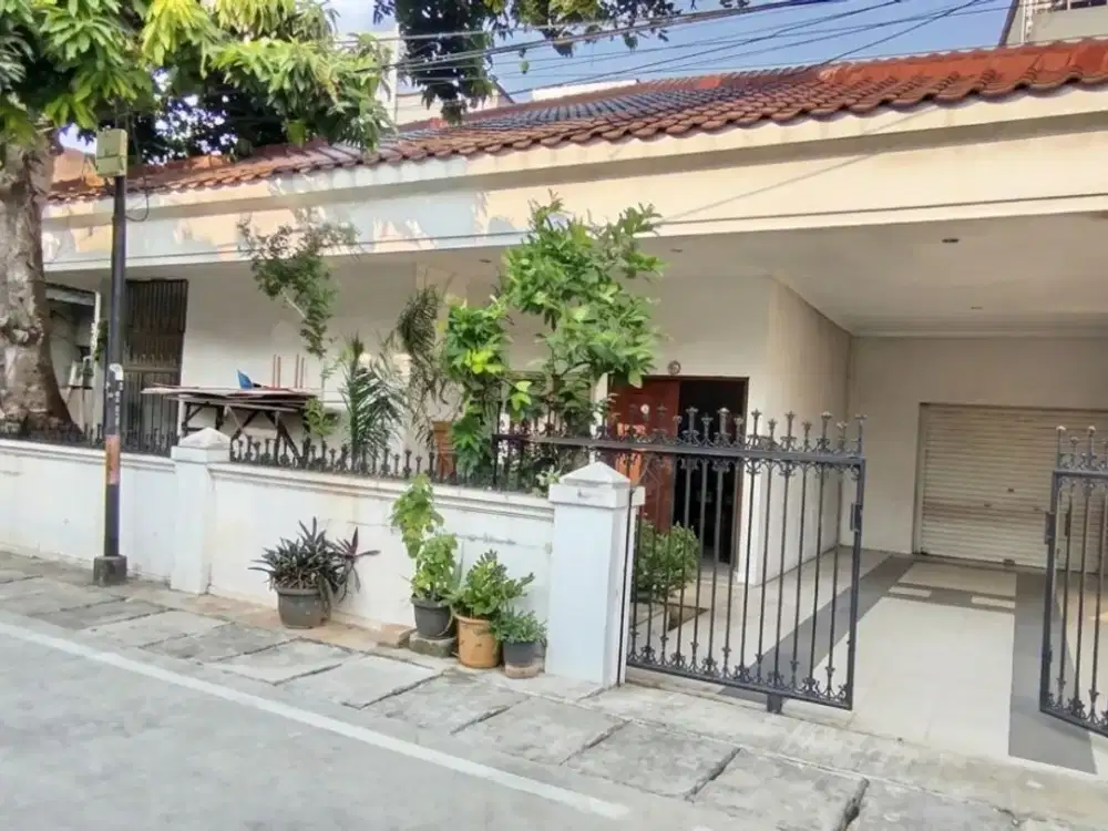 Jual Rumah Dalam Komplek Lebar 13 di Kartini, Sawah Besar