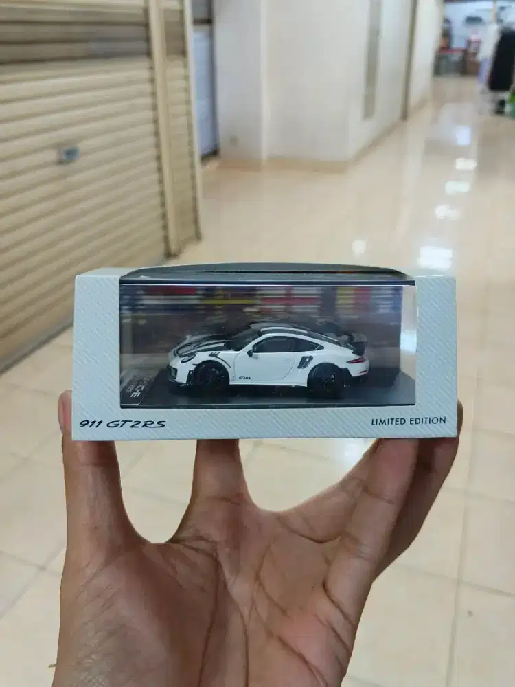 Diecast 1/64 Miniscale Porsche 911 GT2 RS white not fuelme neo
