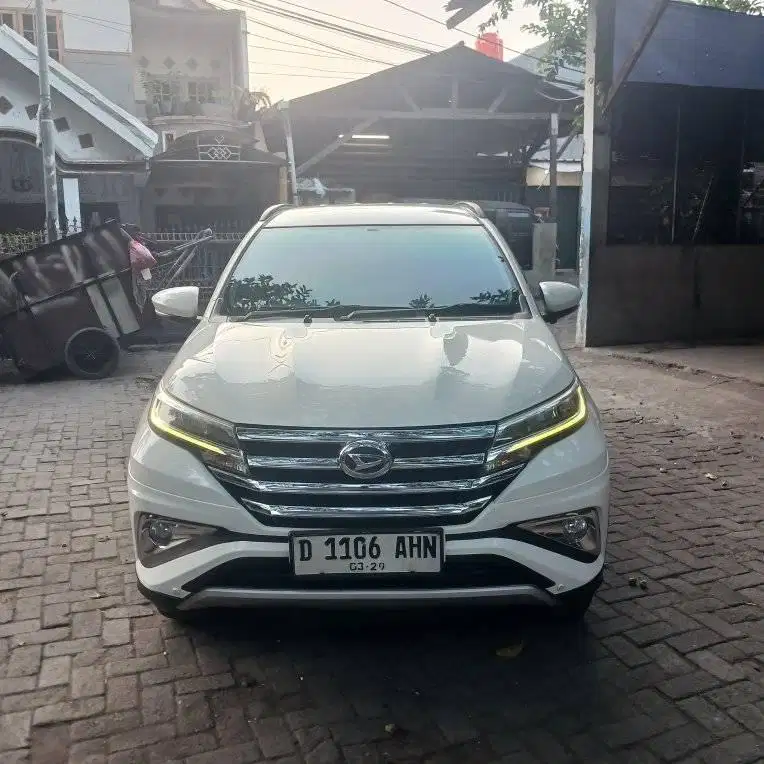 daihatsu terios R delux matik 1.5
