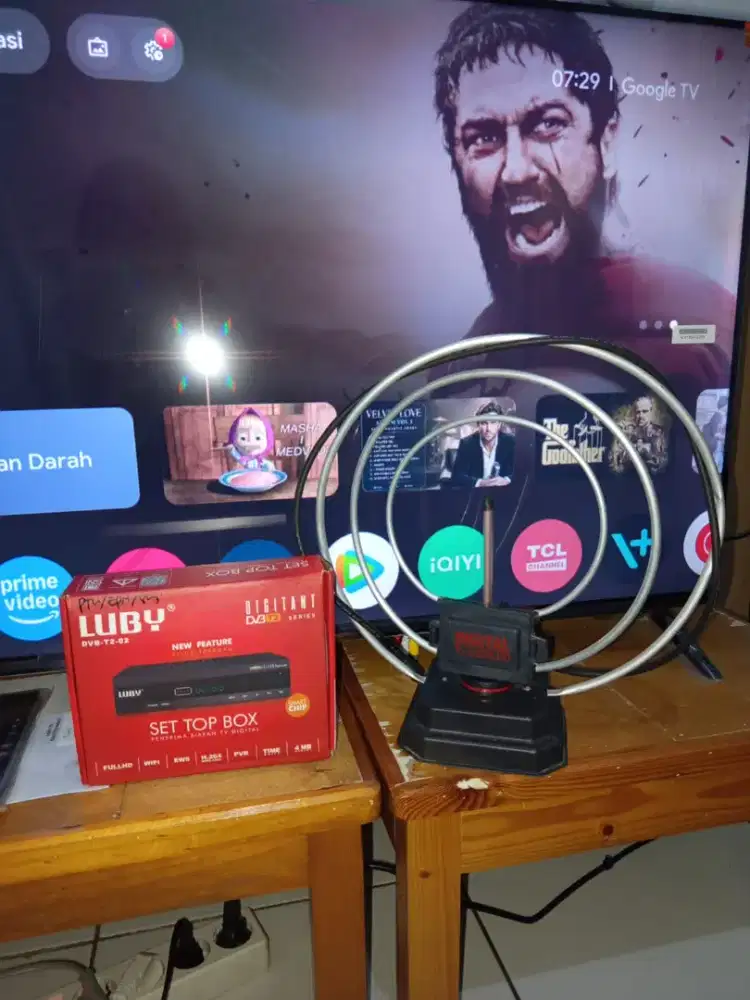 STB LUBY FULLSET DAN ANTENA DALAM TV BARU SEPAKET