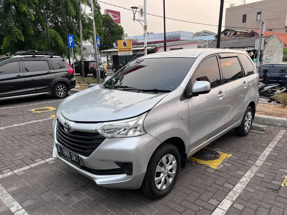 Dijual Toyota Avanza E 2017 Matic (Kondisi Mulus)