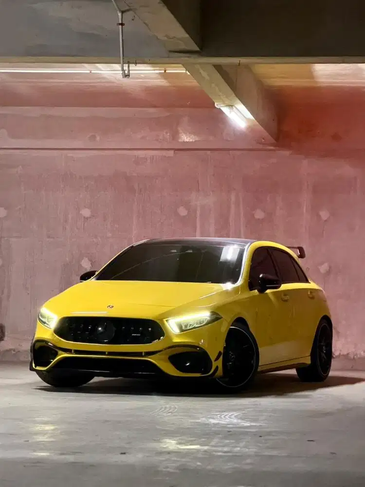 Mercedes Benz A35 W177 AMG 2.0L Turbo Panoramic HUD Tahun 2020 NIK 201