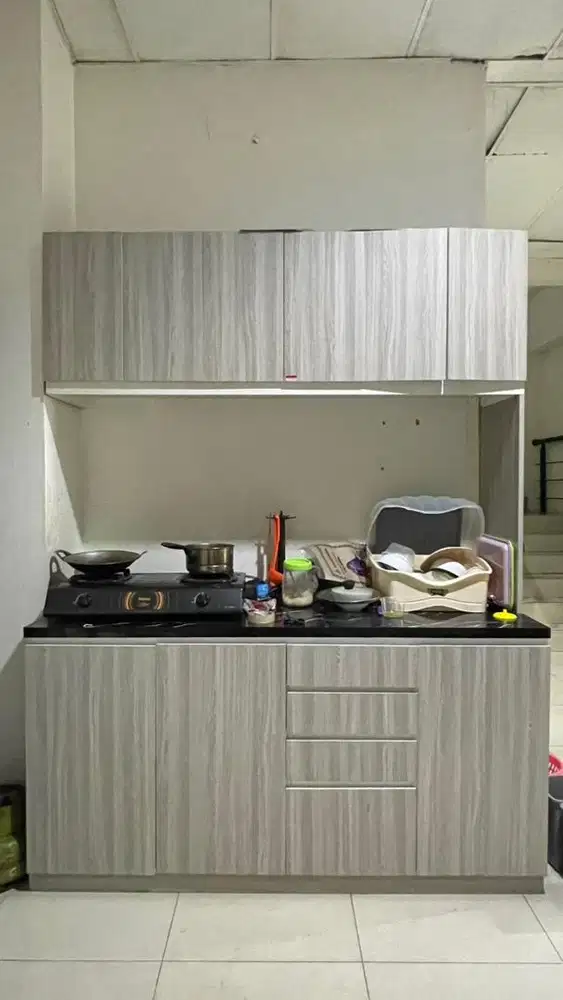 Kitchen Set 1,8M Atas Bawah + Granit - Second Mulus Tangerang