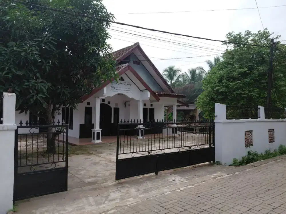 Di jual rumah ex vila