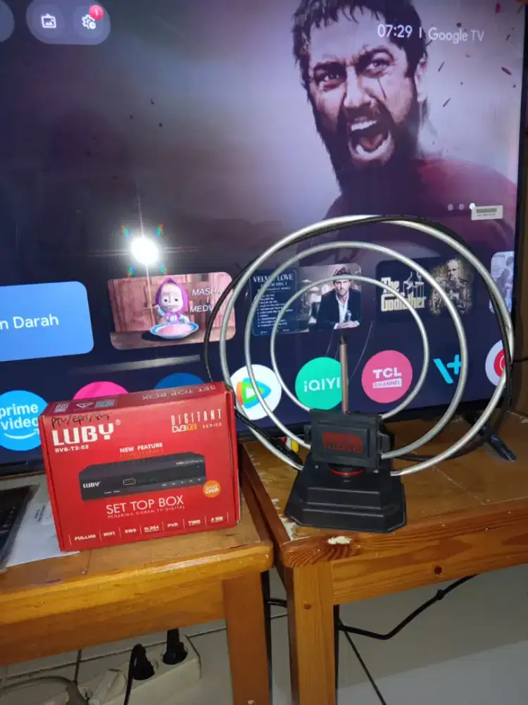 STB LUBY FULLSET DAN ANTENA DALAM TV BARU SEPAKET