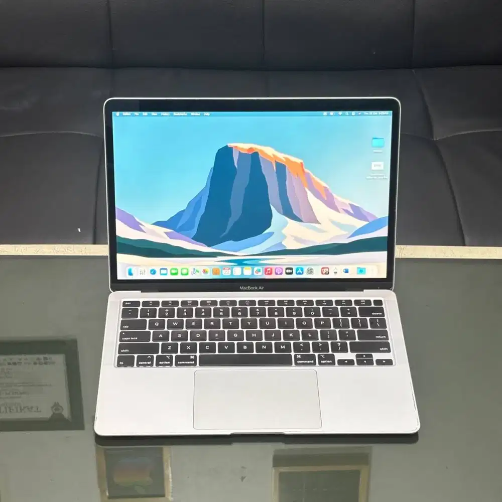 Macbook Air 2020 Core I5 RAM 8GB // SSD 256GB ALL NORMAL