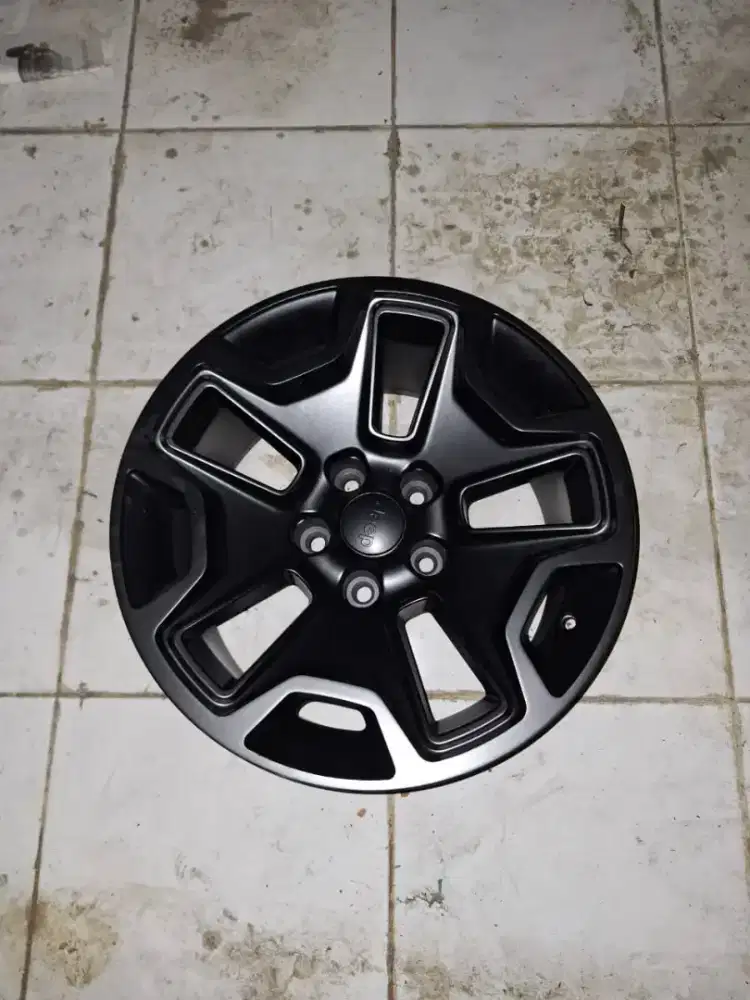 Jual velg Jeep baru dan bekas