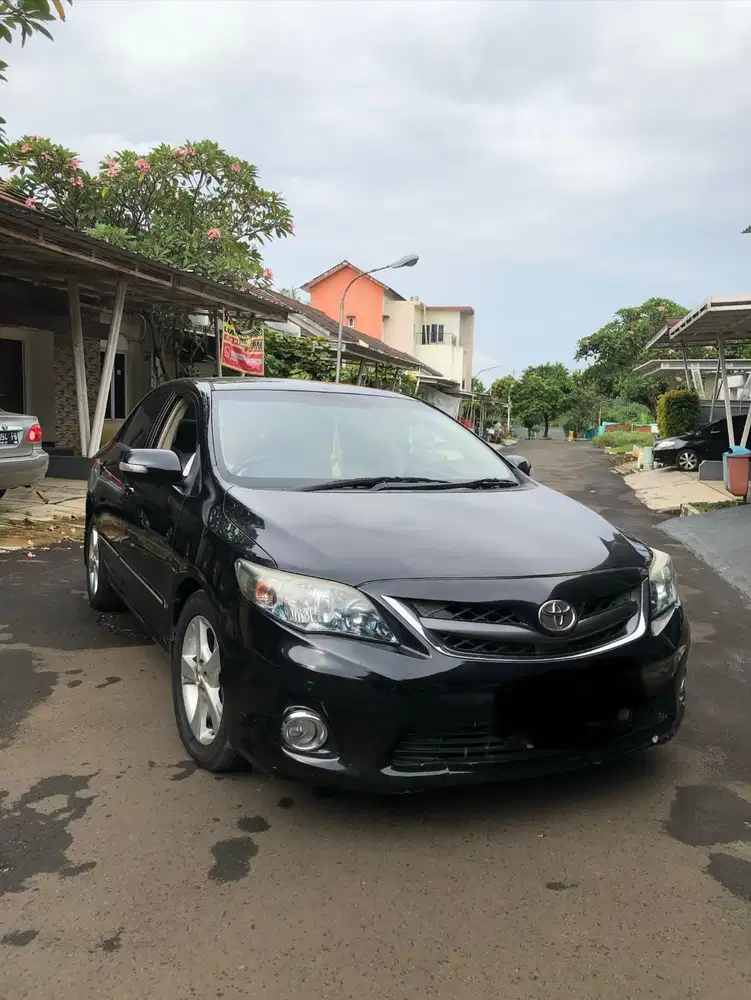 Di jual toyota corolla altis type V tertinggi tahun 2012