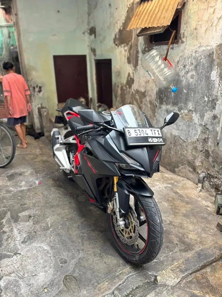 Motor CBR 250RR